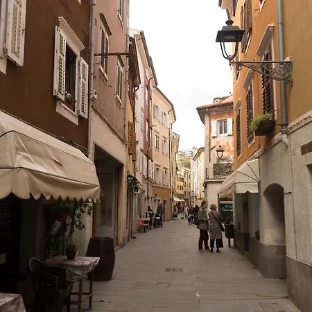 Casa Iaia Apartment Muggia